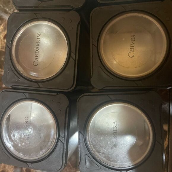 SET OF Magnetized Jars for Spices or Beads Etc! - Picture 4 of 16